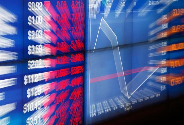 Markets roiled on Trump stance tensions 