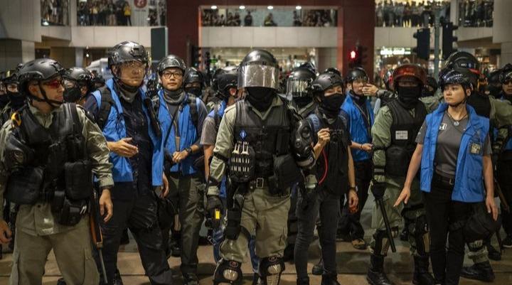 Hong Kong slows further with business outlook worst since 2008