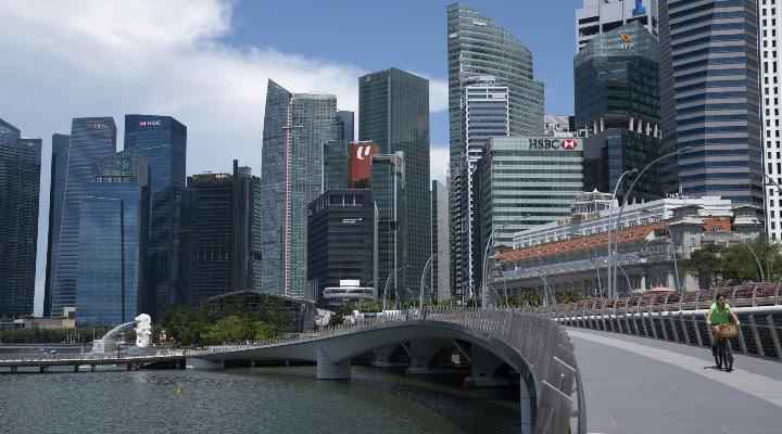 Singapore job offers canceled amid recession, recruiters say