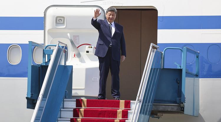 China steps in as the US steps aside