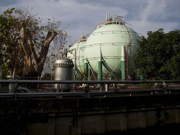 Armed with US$11 billion, Thailand oil giants hunt for investments