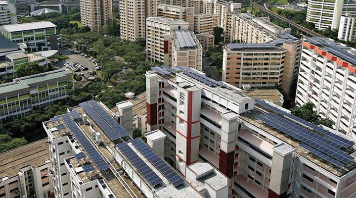 Singapore remains oil-fuelled economy despite renewables push