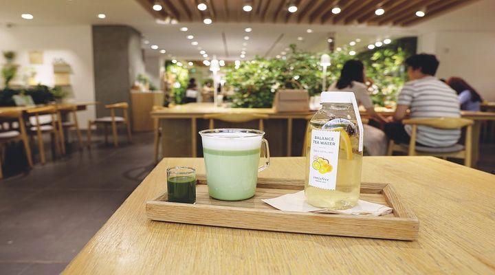 Beauty with a side of tea