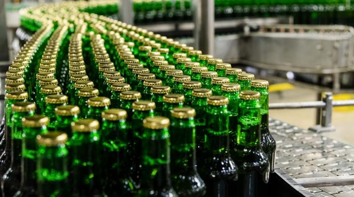 AB InBev's Asia unit opens higher despite gloomy IPO market