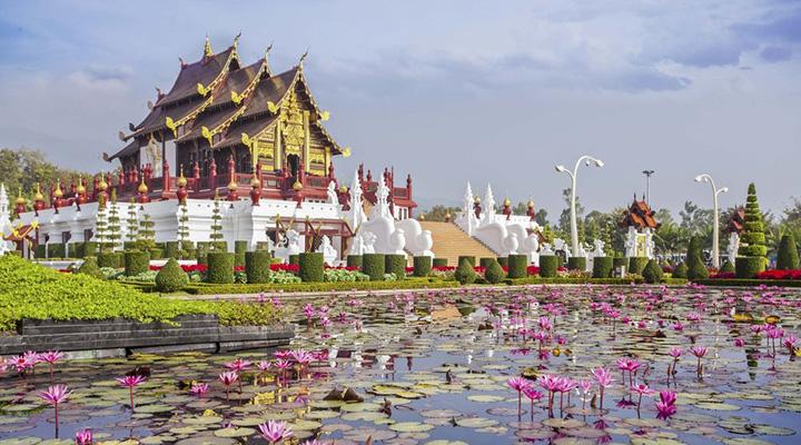 Singapore's globetrotters spent $8.4 bil on travel in 2018