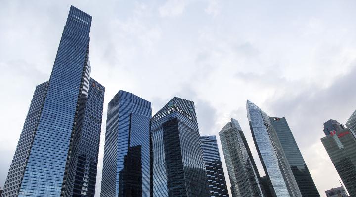 Analysts recommend 'hold' for Singapore banks following MAS cap on dividends