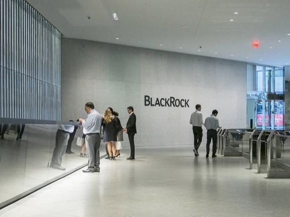BlackRock's AUM approaches US$6 trillion even as fees come under pressure 