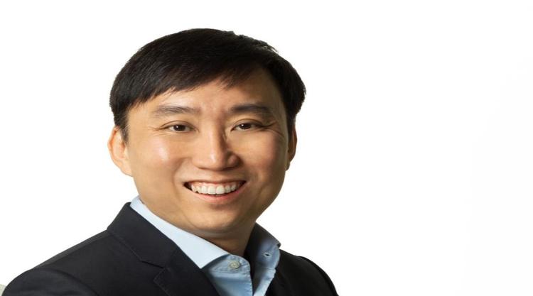  Step outside the box, Calvin Cheng tells Singapore entrepreneurs