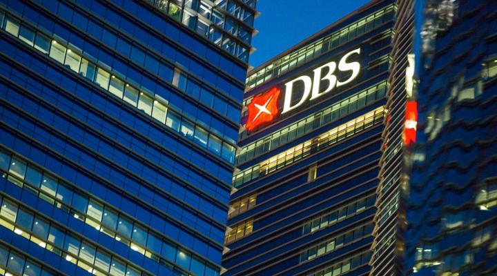 'Jim' the chatbot helps Singapore bank hire for its wealth business