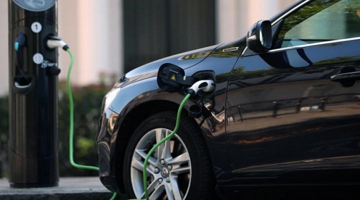 BNY Mellon IM offers smart mobility fund; other asset managers more cautious