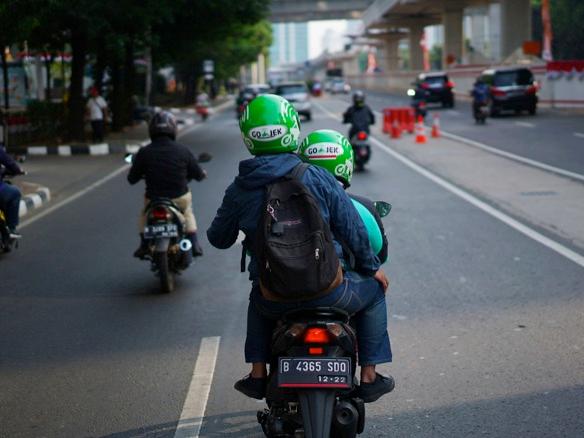DBS hitches a ride with Go-Jek for a super-app