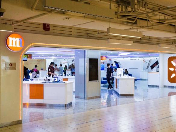 Decent offer for M1 minority shareholders but will Axiata bite?