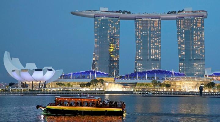 Singapore hotels see best month in years amid Hong Kong turmoil
