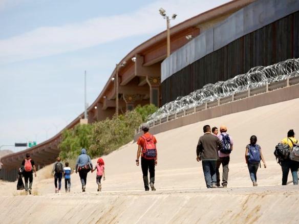 Risks growing but Fed is watchful: Bank of Singapore