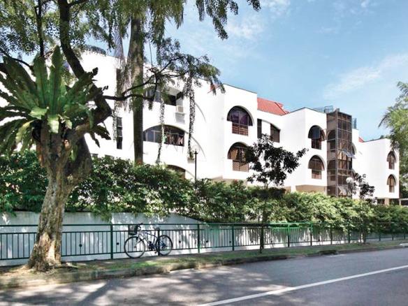 Lum Chang posts 37% fall in FY17 earnings to $18.7 mil; exercises option to purchase One Tree Hill Gardens