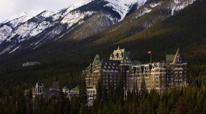 Singapore's GIC nears deal for stake in Oxford Fairmont hotels