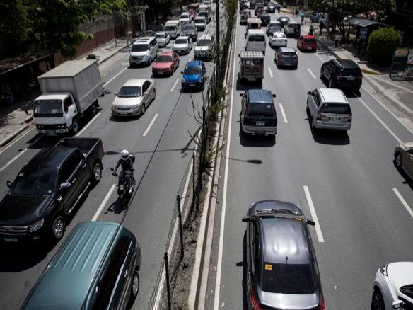 Grab rivals rush into Philippine gridlock after Deal with Uber