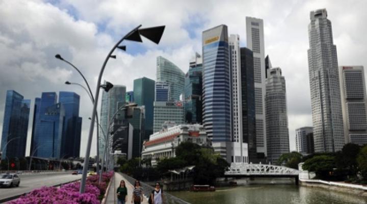 DBS, UOB poised for better NIMs and higher dividend yields, says Maybank