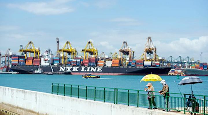 NODX contracts for 7th straight month with 8.1% drop in Sept as Singapore fails to escape 'export doldrums'