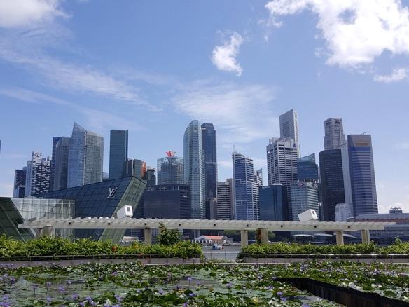 Which private bank play should investors bank on? 