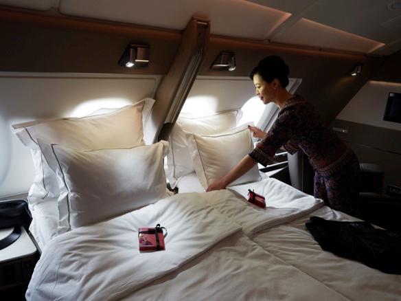 OCBC slashes estimates for SIA after weaker 1Q results 