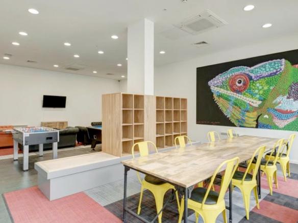 SPH kept at 'buy' by UOB as Chinese students look towards the UK for higher education