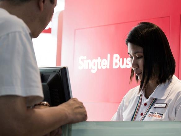 Analysts slash Singtel estimates after 2Q earnings disappointment