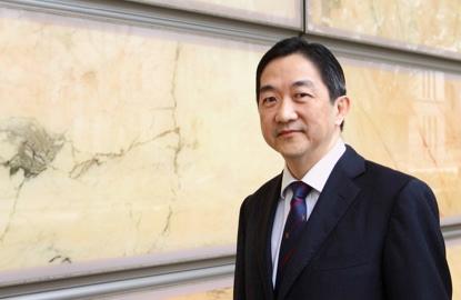 Penny stock saga mastermind John Soh remains under remand as argument over bail hearing continues