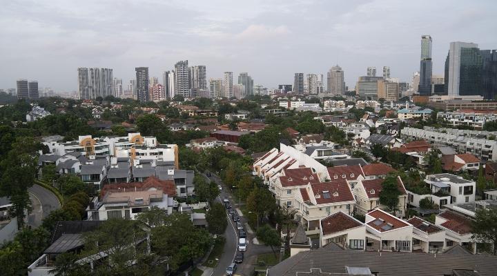 China’s Maple Leaf to buy Singapore’s Canadian International School for $680 mil