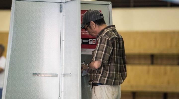 Singapore government facing calls to hold off on elections amid virus