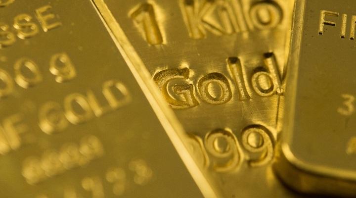 Central banks buying more gold, forecast to pick up in 2021 after slowdown in 2020