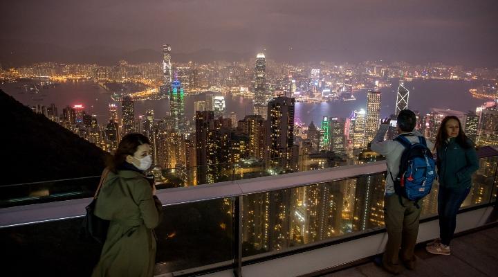 Hong Kong stocks jump after US stops short of fully escalating tensions