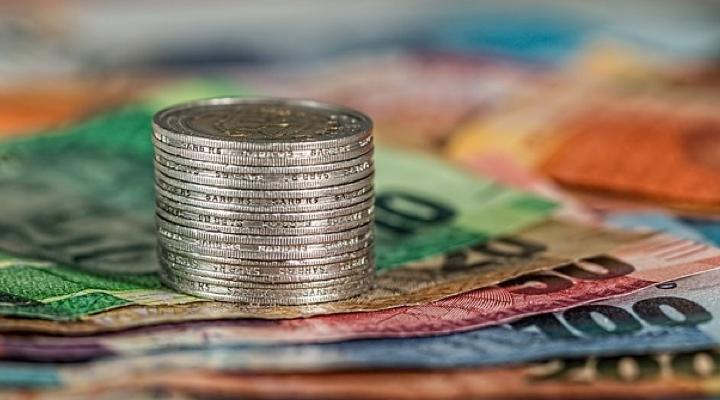 It's not difficult to invest successfully