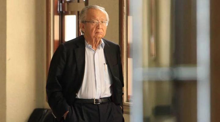 Jho Low was at Najib's home when AmBank MD facilitated opening of ex-PM's account