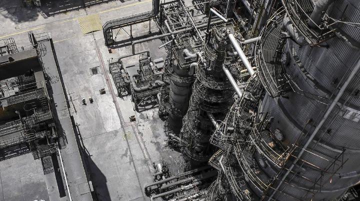 While Trump seeks pricier oil, China saves US$250 mil daily 